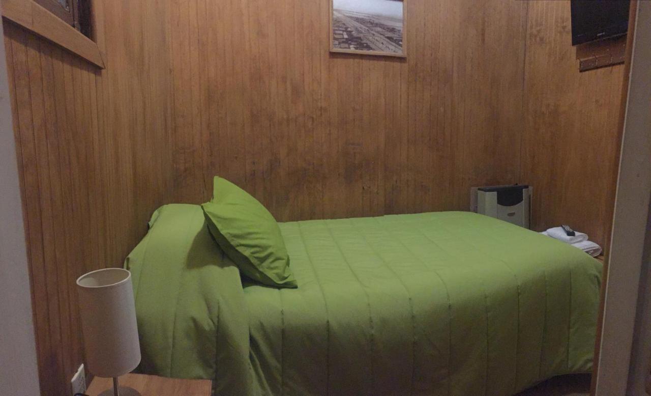 Hostal Chalet Las Violetas Πούντα Αρένας Εξωτερικό φωτογραφία